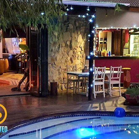 Mali Boutique Lodge & Tube 'N Axe Budget Accommodation สตอร์มริเวอร์ ภายนอก รูปภาพ
